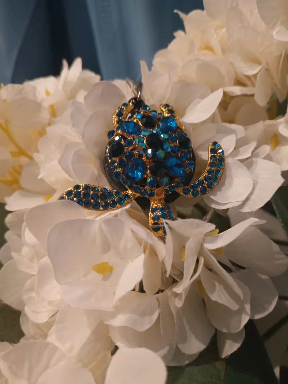 Blue Crystal Turtle Retractable ID Badge Card Holder